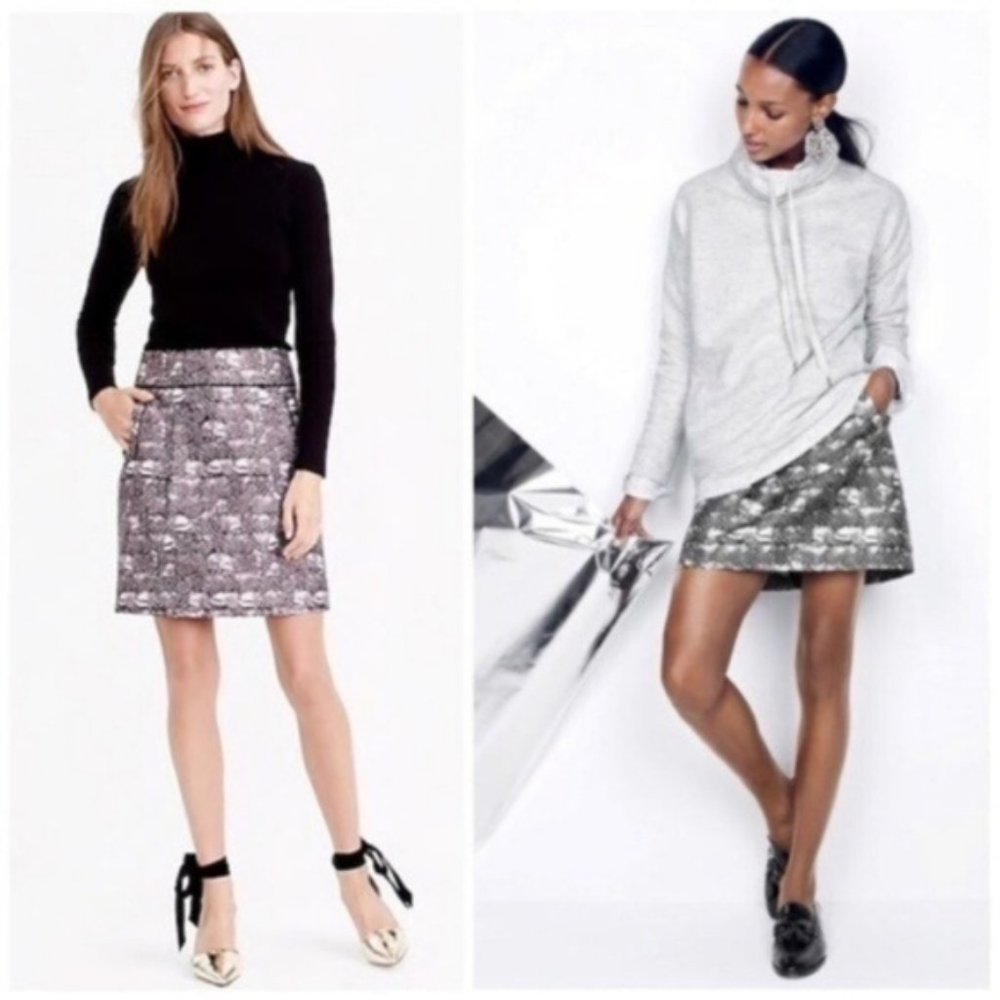 J. CREW Mini Skirt Feather Print Gray Silver Above Knee Short Fall Winter Size 2